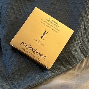 Yves Saint Laurent All Hours Powder in Hypnotic Honey